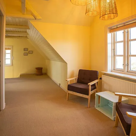 בית נופש Historic Fisherman's Gem With Twist In Klitmoller