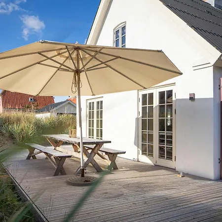 בית נופש Historic Fisherman's Gem With Twist In Klitmoller