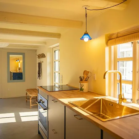 Historic Fisherman's Gem With Twist In Klitmoller Torsted (Nordjylland)